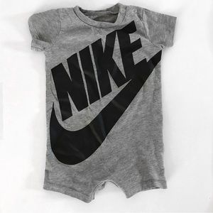 Nike Romper size 9M